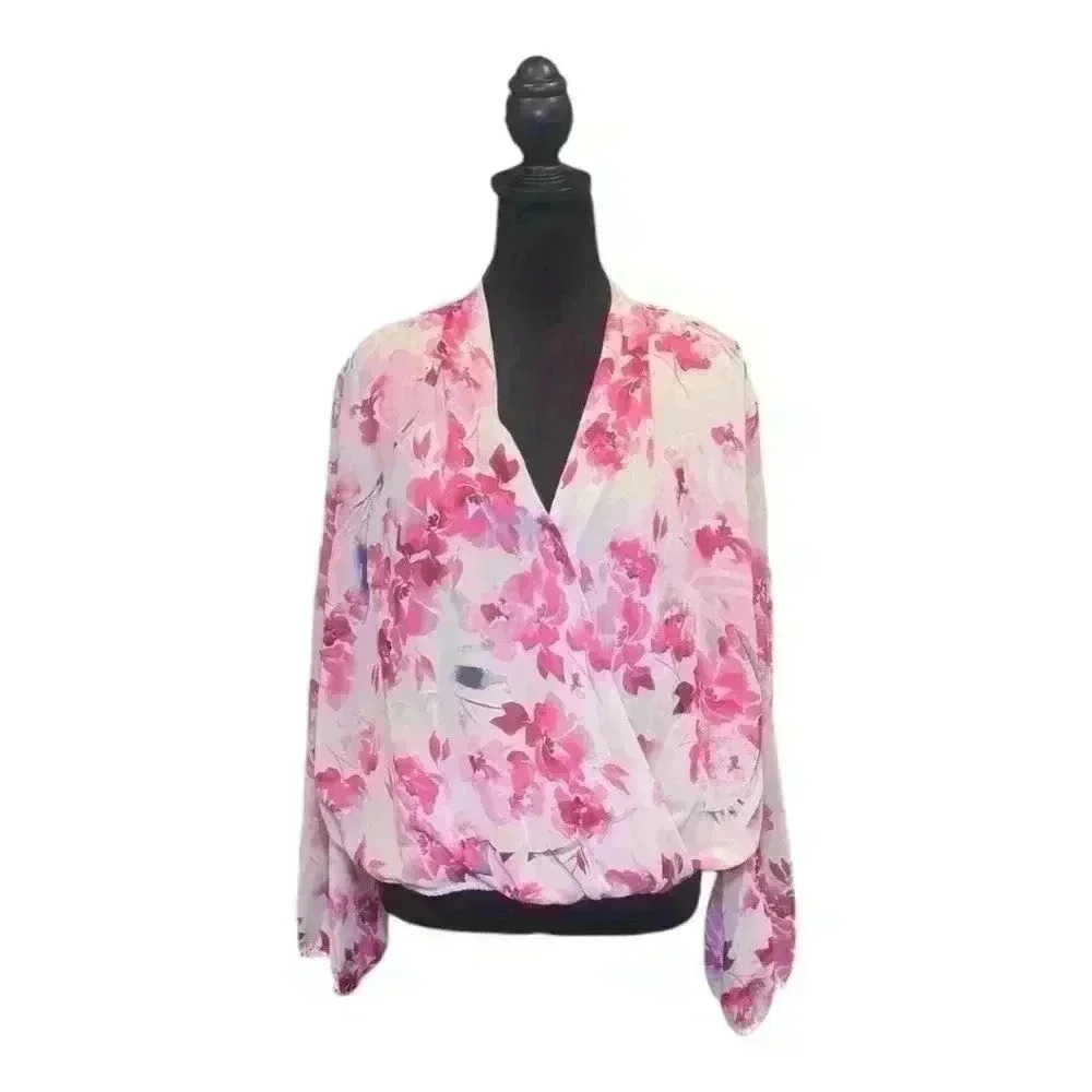 Bar lll Floral Blouse in Size XXL